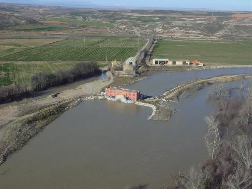 Crecida del Ebro el día 10-02-03 entre Zaragoza capital y el mar