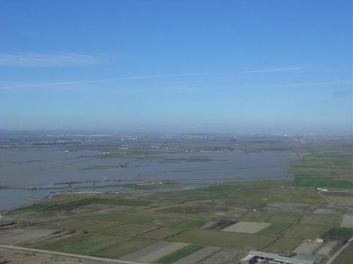 Crecida del Ebro el día 10-02-03 entre Zaragoza capital y el mar 250