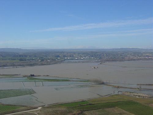 Crecida del Ebro el día 10-02-03 entre Zaragoza capital y el mar 251