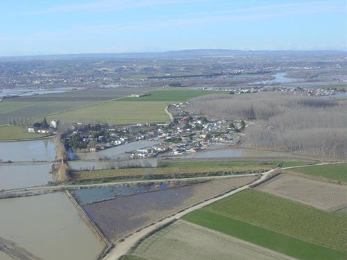 Crecida del Ebro el día 10-02-03 entre Zaragoza capital y el mar 253