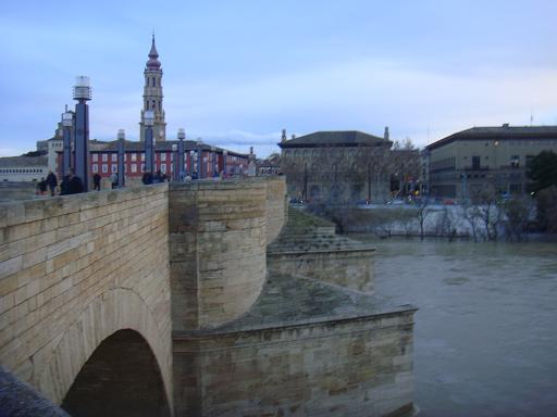 Riada del Ebro el 23 de enero de 2013 a su paso por Zaragoza. 45.