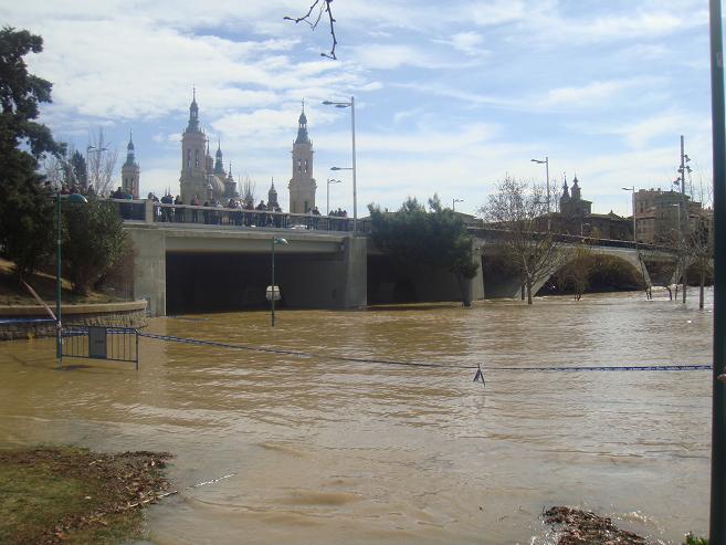 Riada del Ebro el 1 de marzo de 2015 a su paso por Zaragoza. 19