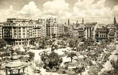 Palmeras en la Plaza de los Sitios en 1950. 5
