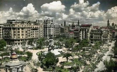 Palmeras en la Plaza de los Sitios en 1950. 6